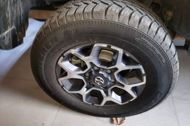 Used Beijing Auto BJ40 2019 PLUS 2.3T Automatic Four-Wheel Drive Flagship Edition China VI Emission Standard
