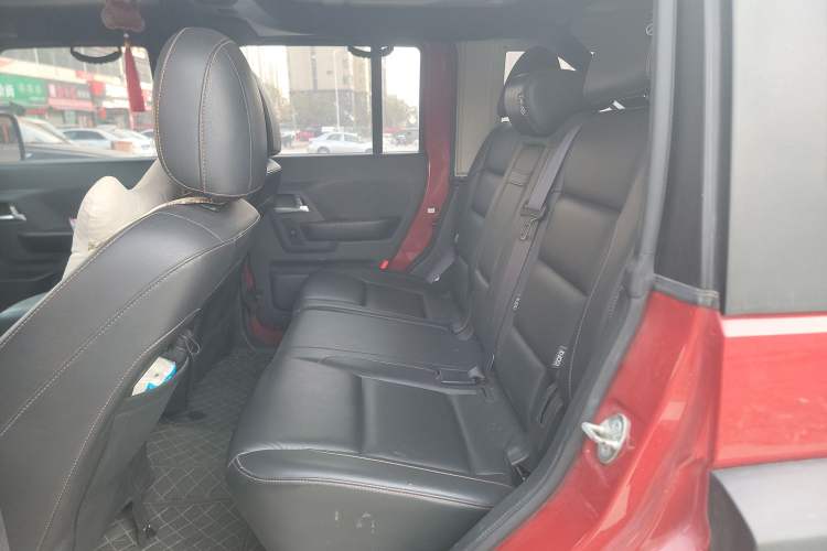 Used BAIC Off-Road BJ40 2016 40L 2.3T Automatic All-Wheel Drive Premium Edition