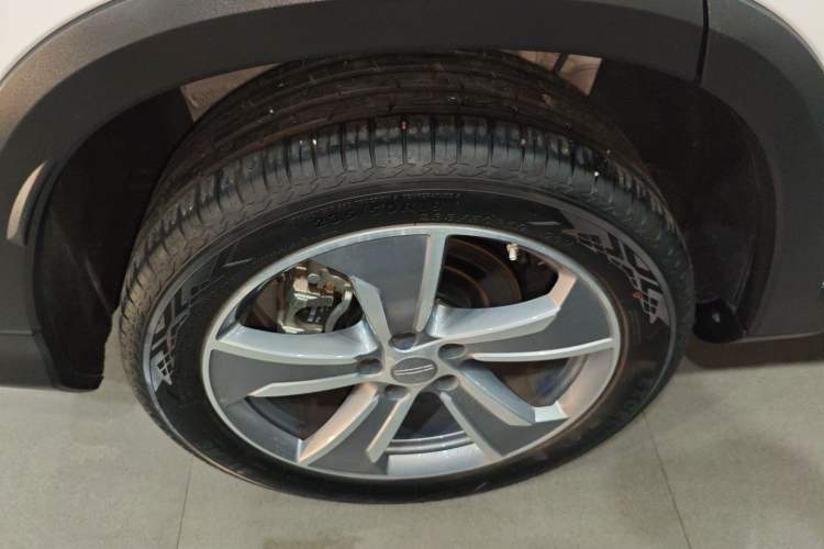 Used Geely Auto Haoyue L 2024 2.0T DCT Flagship Version
