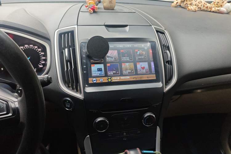 Used Ford Edge 2018 EcoBoost 245 Two-Wheel-Drive Titanium 5-Seater China V Standard
