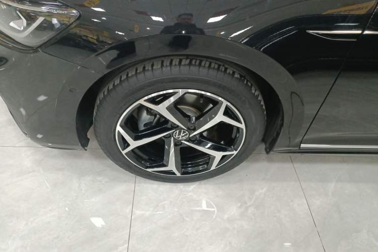 Used Volkswagen Passat 2023 Restyled 330TSI Starry Luxury Edition