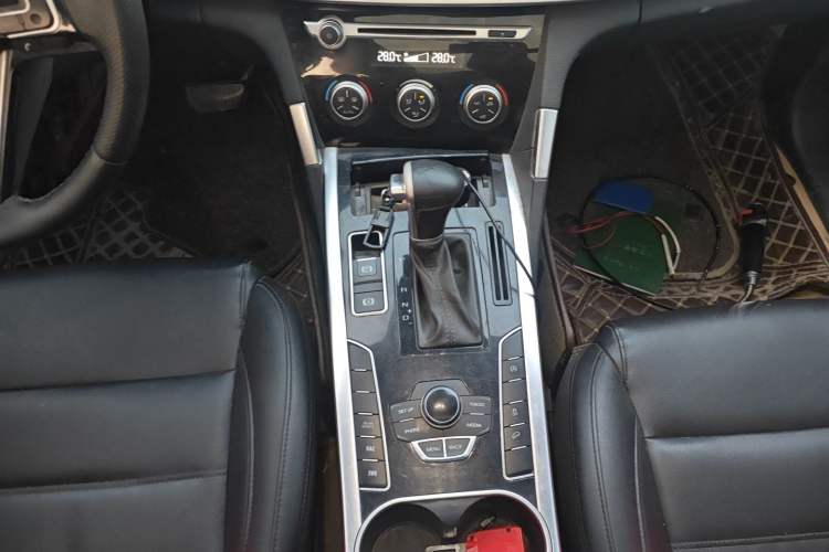 Used Haval H7 2016 Blue-Label H7 2.0T Automatic Elite Model
