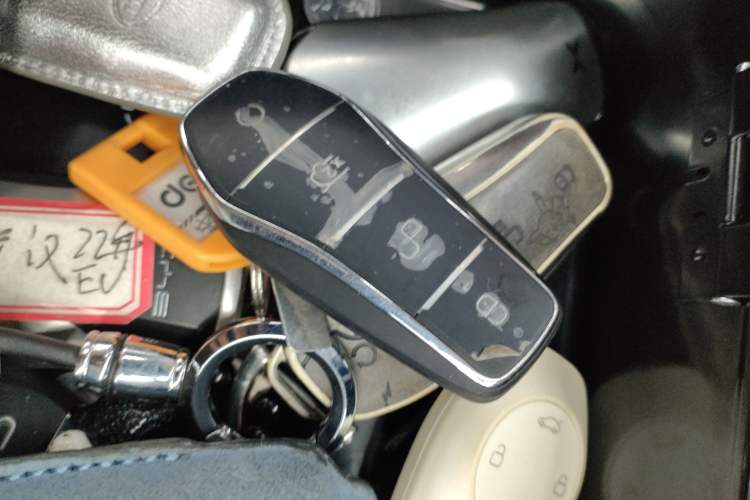 Used BYD Song L DM-i 2025 Intelligent Driving Version 160 km Beyond-Range Type
