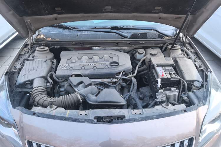 Used Buick Regal 2015 2.0L Leading Fashion Edition
