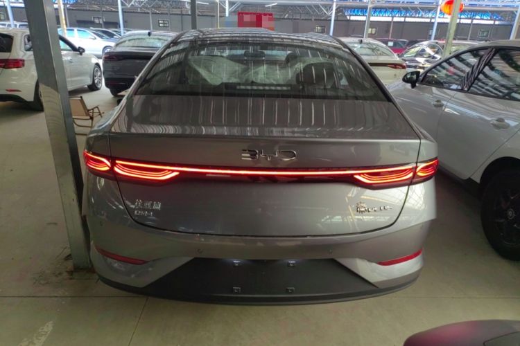 Used BYD Qin PLUS 2025 DM-i Smart Drive 55KM Leading Model