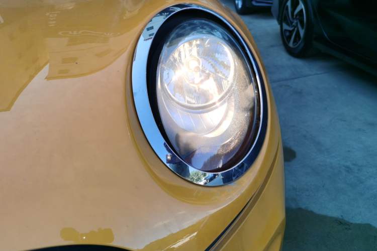 Used  MINI 2016 1.2T ONE Pioneer Edition Five-Door Version
