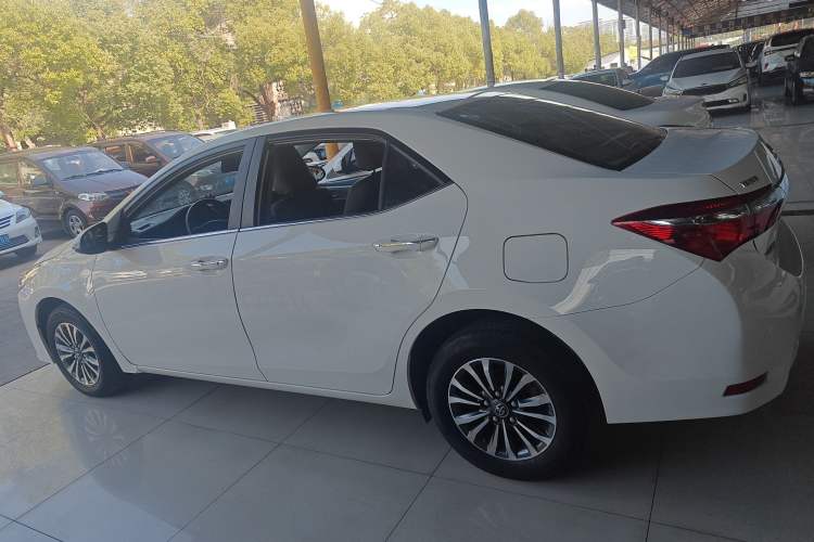 Used Toyota Corolla 2018 1.2T S-CVT GL Smart Enjoyment Version

