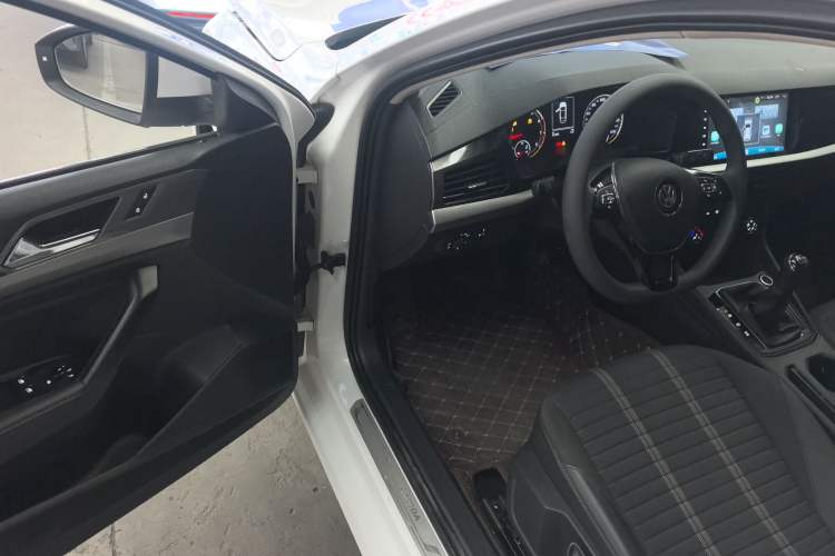 Used Volkswagen Lavida 2018 1.5L Manual Comfort Edition China V Standard