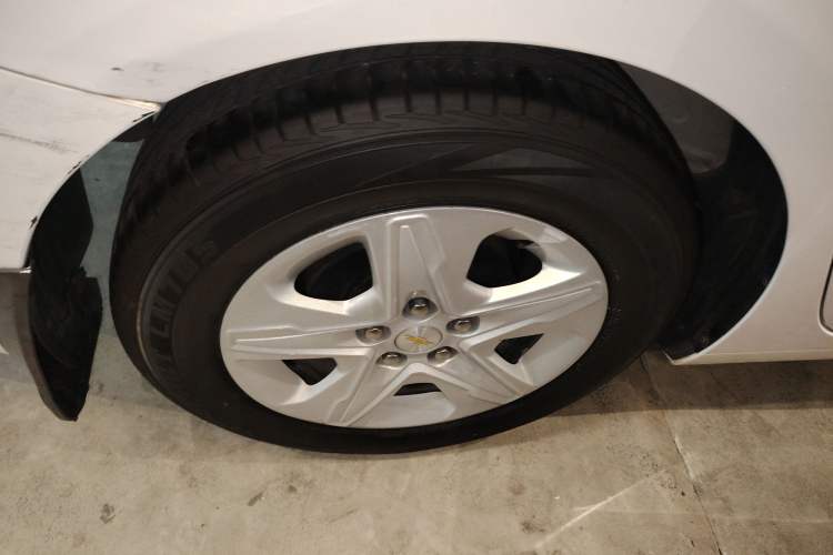 Used Chevrolet Cavalier 2019 320 Automatic Enjoyment with Sunroof
