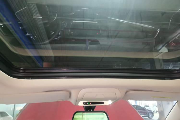 Used Cadillac XT5 2018 25T Luxury Model