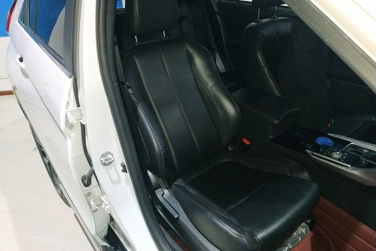 Used Mitsubishi Eclipse Cross 2018 1.5T CVT Two-Wheel Drive Dream Edition