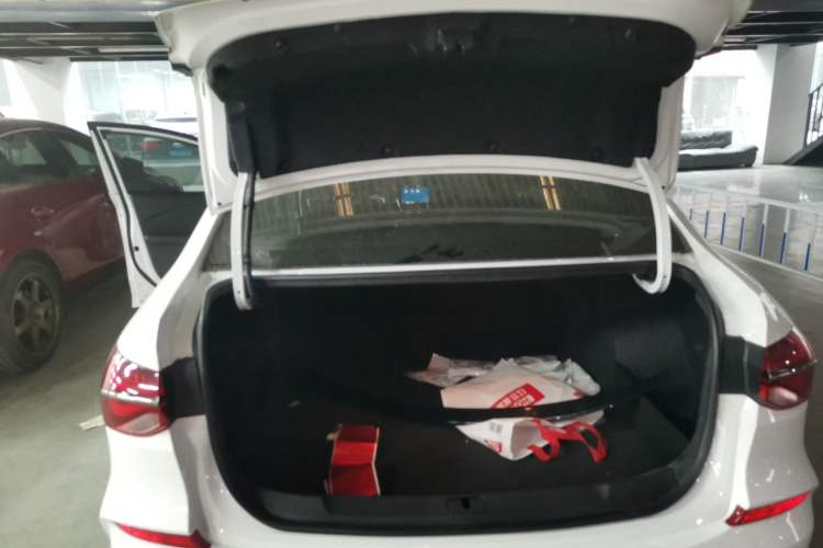 Used Chevrolet Monza 2020 Light Hybrid RS 330T Automatic Thrill Edition