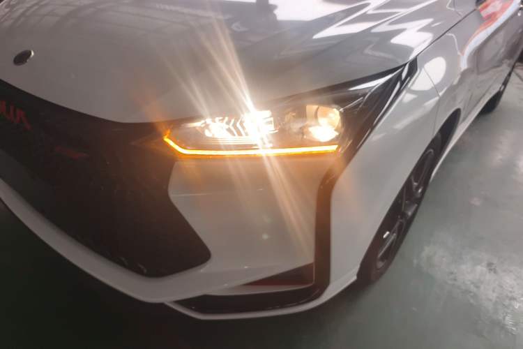 Used Dongfeng Aeolus Yixuan 2021 230T Automatic Zuiying Knight Edition