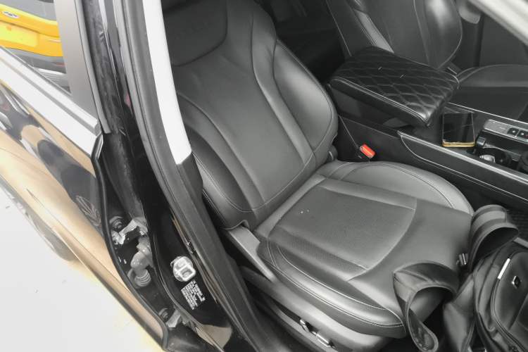 Used Chery Tiggo 8 2023 Kunpeng Edition 290TGDI Automatic Excellence Model
