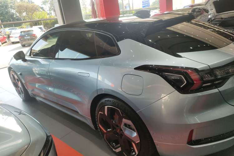 Used Zeekr 001 2022 Ultra-Long Range Dual-Motor YOU Version
