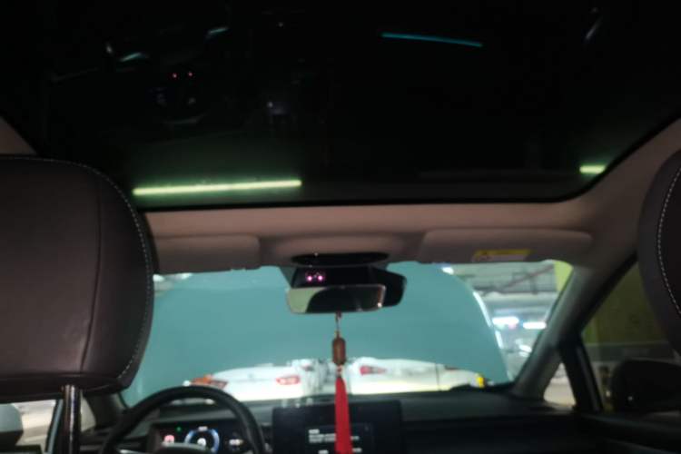 Used AION Y 2022 Plus 70 Tech Edition
