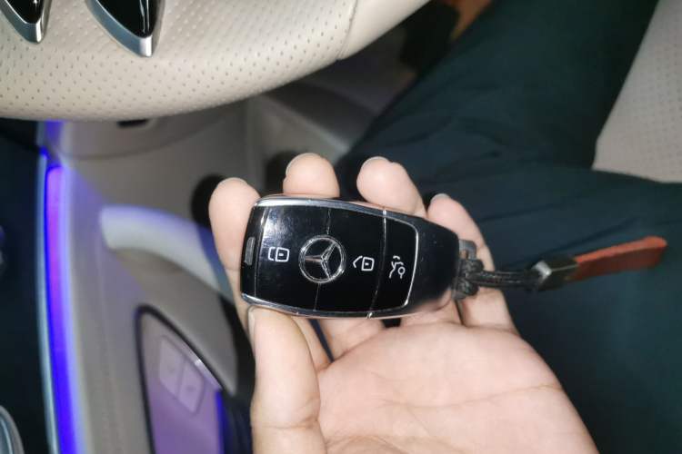 Used Mercedes-Benz E-Class 2022 Revised Version E 300 L Sport Luxury Edition
