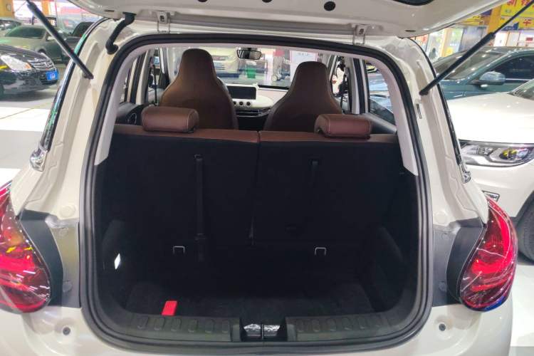 Used Wuling Bingo 2023 333 km Lingxi Connected+ Version
