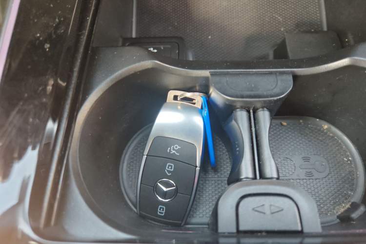 Used Mercedes-Benz GLB 2024 Refresh GLB 220 Dynamic Edition
