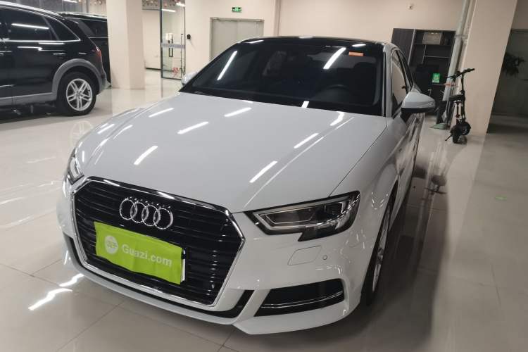 Used Audi A3 2019 Limousine 35 TFSI Fashion Edition China V standard