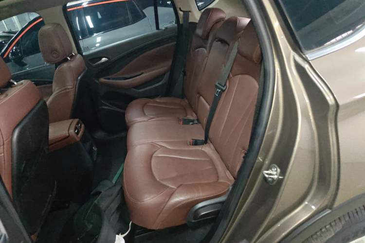 Used Buick Envision 2014 28T Four-Wheel Drive Luxury Model
