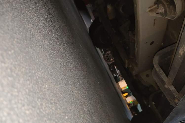 Used Roewe W5 2014 1.8T 2WD Automatic Tharu Special Edition