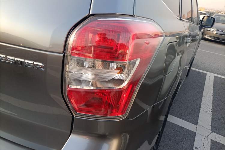 Used Subaru Forester 2015 2.0i Special Edition Commemorative Model
