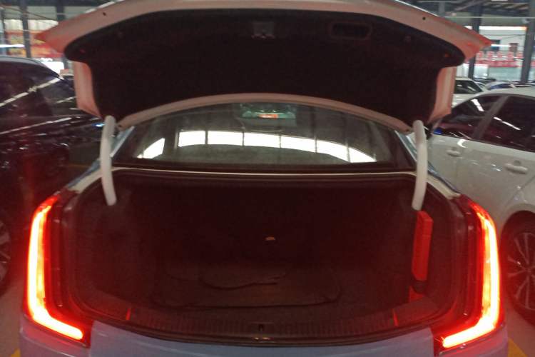 Used Cadillac XTS 2018 28T Tech Edition