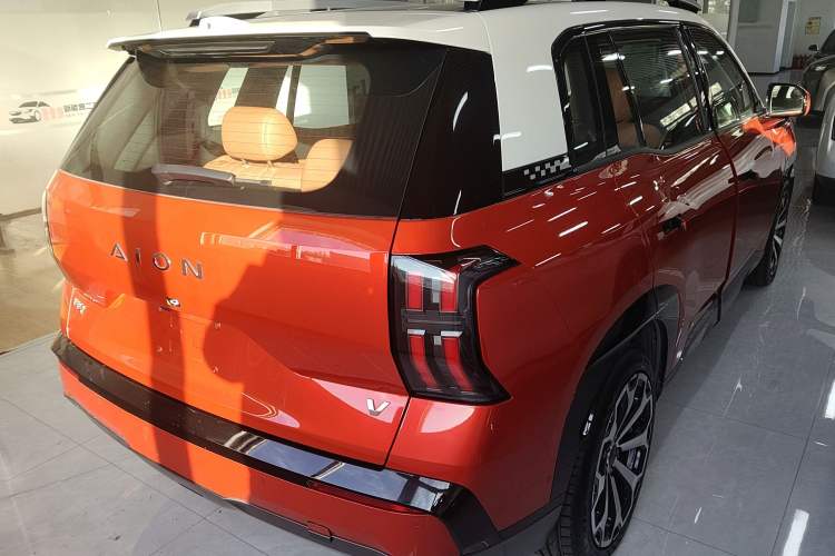 Used AION V 2024 Aion Tyrannosaurus 650 LiDAR Edition
