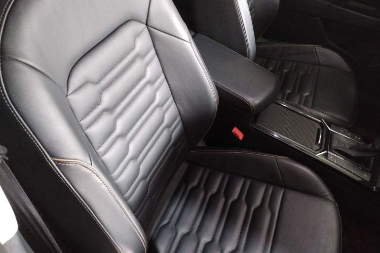 Used Volkswagen Passat 2019 280TSI Elite Edition China VI Standard
