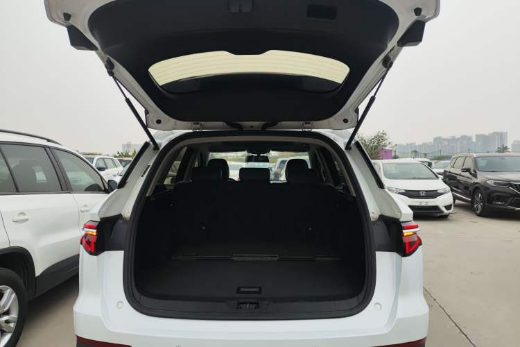 Used BYD Song Pro 2019 1.5T Automatic Elite Edition
