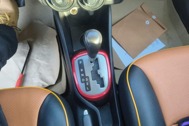 Used Kia K2 2012 Sedan 1.4L Automatic GLS Commemorative Edition
