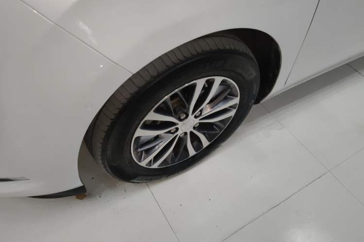 Used Buick GL8 2020 ES Land Cruiser 653T Luxury Edition
