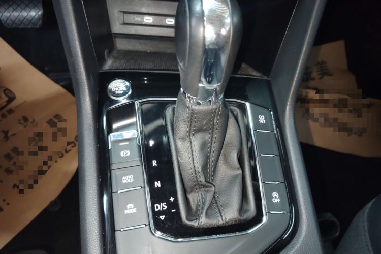 Used Volkswagen Tharu 2021 280TSI Two-Wheel-Drive Luxury Edition
