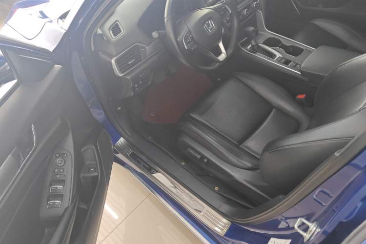 Used Honda Accord 2018 260TURBO Luxury Edition China V Emission Standard