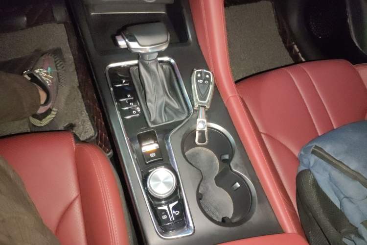 Used Changan CS75 PLUS 2020 1.5T Automatic Luxury Version
