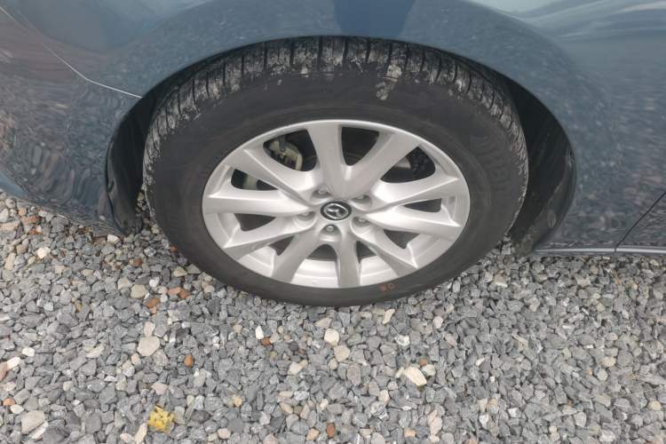 Used Mazda Atenza 2014 2.0L Blue Sky Luxury Edition
