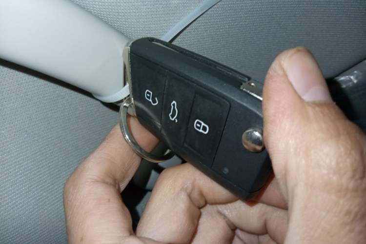 Used Volkswagen Tiguan L 2024 Outstanding Model 330TSI Automatic Two-Wheel Drive R-Line Dragon Glory Edition