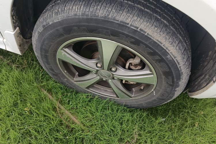 Used Haval H6 2015 Upgraded Model 1.5T Manual Two-Wheel Drive Elite Version
