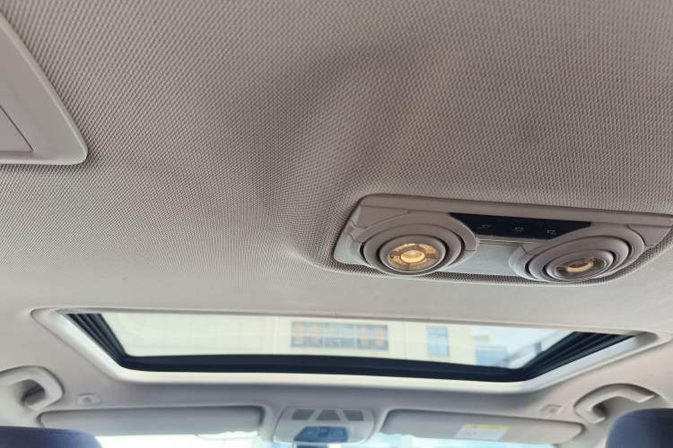 Used BMW 3 Series 2018 320Li Fashion Model
