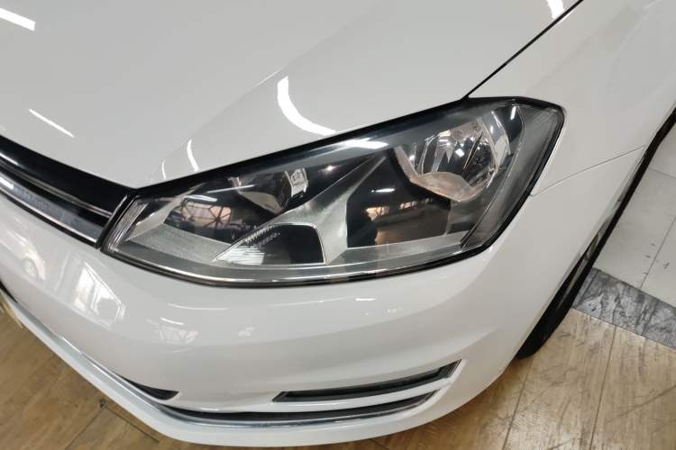 Used Volkswagen Golf 2016 1.6L Automatic Fashion Model