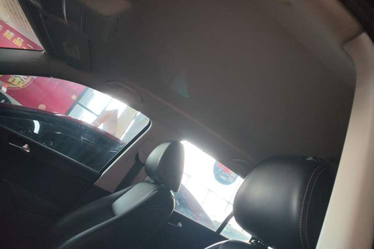 Used Volkswagen Tiguan L 2016 300TSI Automatic Two-Wheel Drive Trend Edition