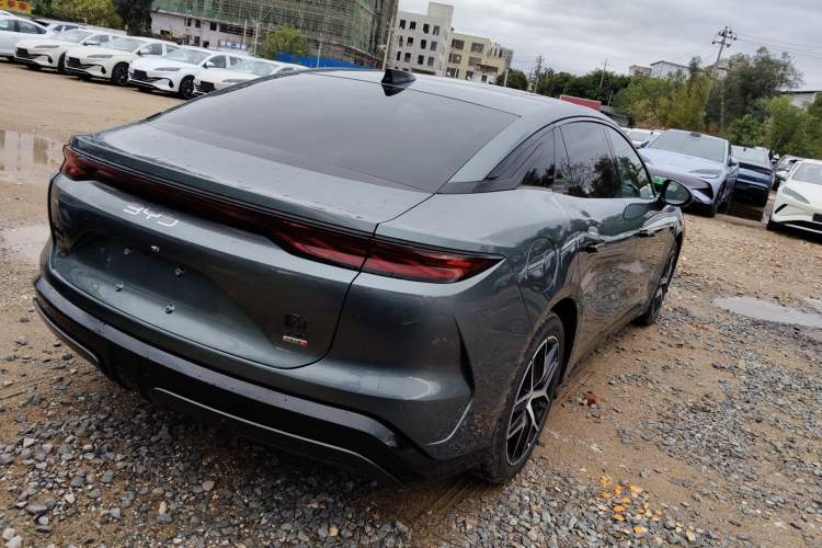 Used BYD Han L 2025 DM-p Four-Wheel-Drive LiDAR Flagship Model
