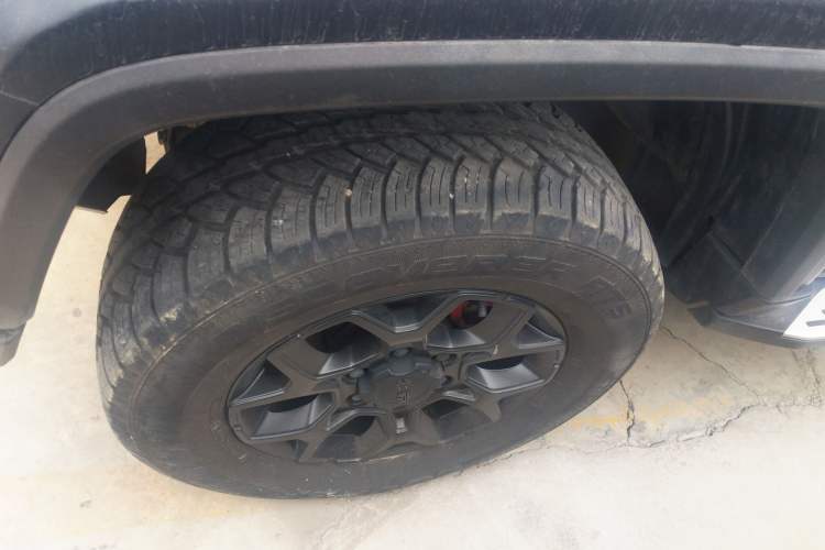 Used  BJ40 2024 2.0D Blade Hero Glory Edition
