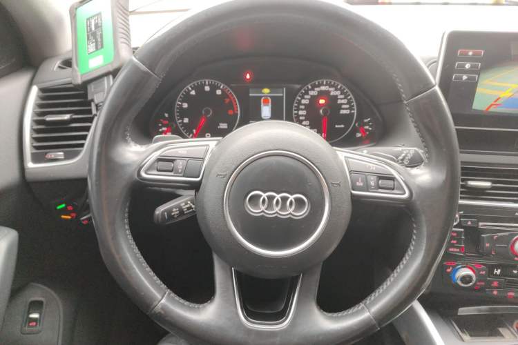 Used Audi Q5 2017 40 TFSI Technology Edition
