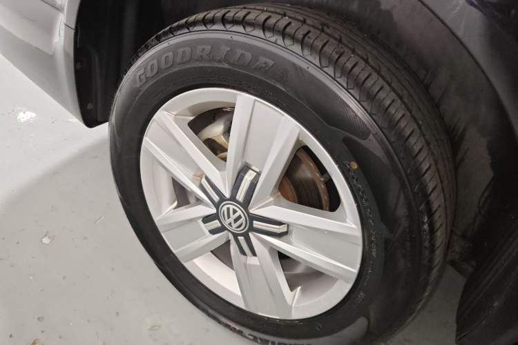 Used Volkswagen Multivan 2017 2.0 TSI 4x4 Prestige Edition 7-Seater
