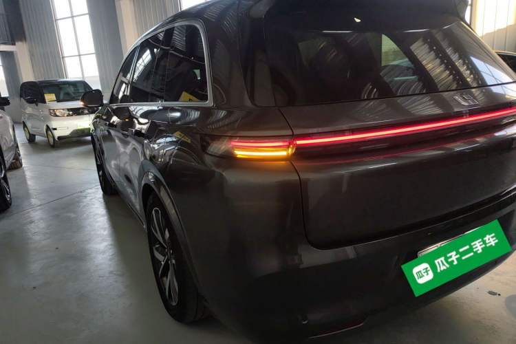 Used Li Auto L8 2023 Pro Model
