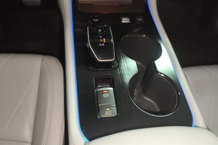 Used Nissan Sylphy 2023 Super Hybrid Electric Drive Ultra-Luxury Model
