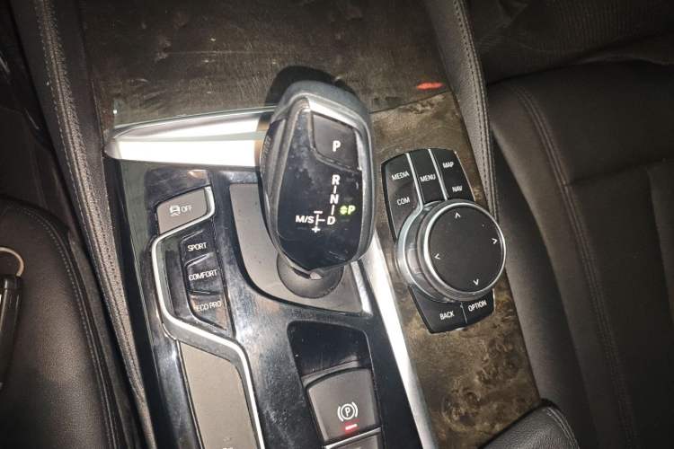 Used BMW 5 Series 2018 525Li M Sport Package
