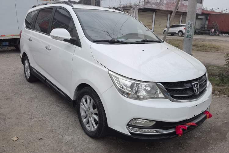 Used Baojun 730 2016 1.5T Manual Luxury Edition 7 Seats